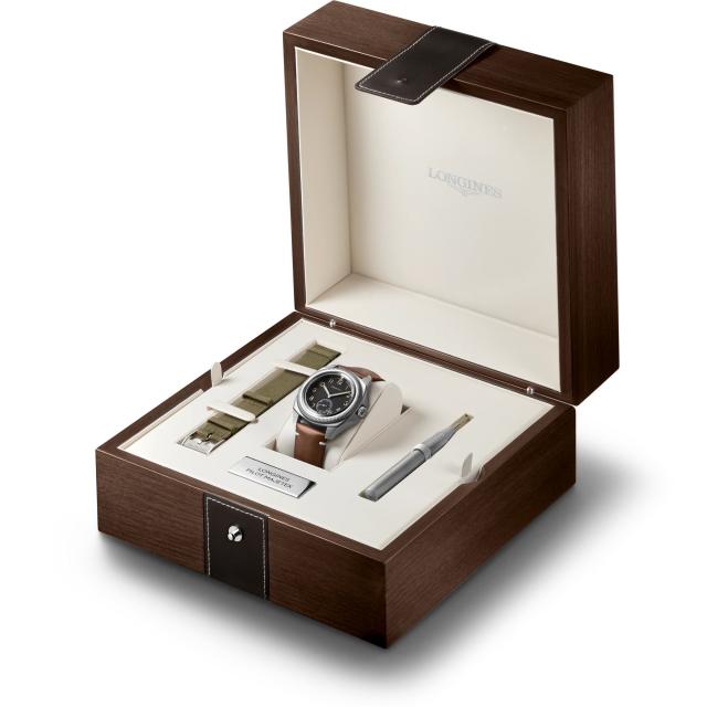 Longines - LONGINES PILOT MAJETEK