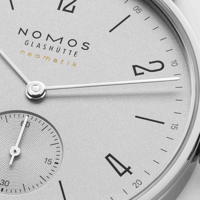 NOMOS Glashütte - Tangente neomatik platingrau