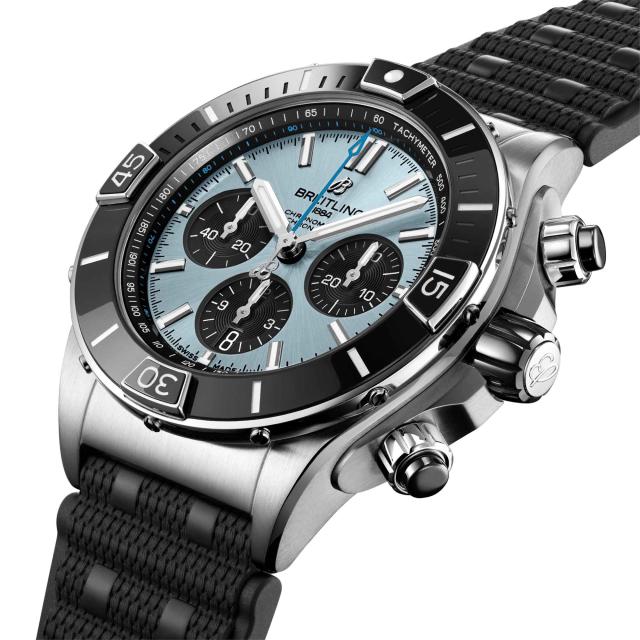 Breitling - Super Chronomat B01 44