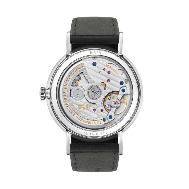 NOMOS Glashütte - Ludwig Neomatik 41 Datum