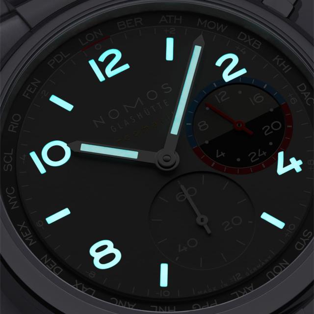 NOMOS Glashütte - Club Sport Neomatik Weltzeit Volcano