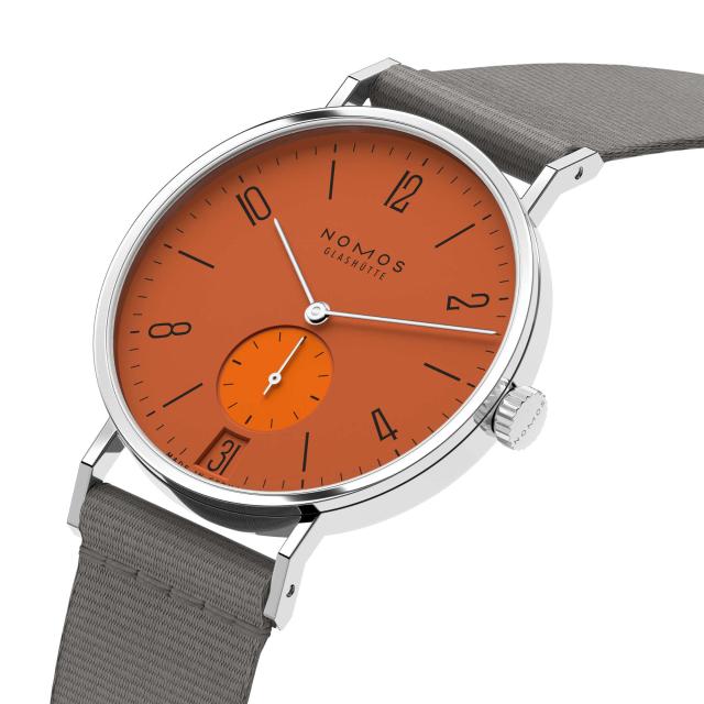 NOMOS Glashütte - Tangente 38 Datum Poporange 