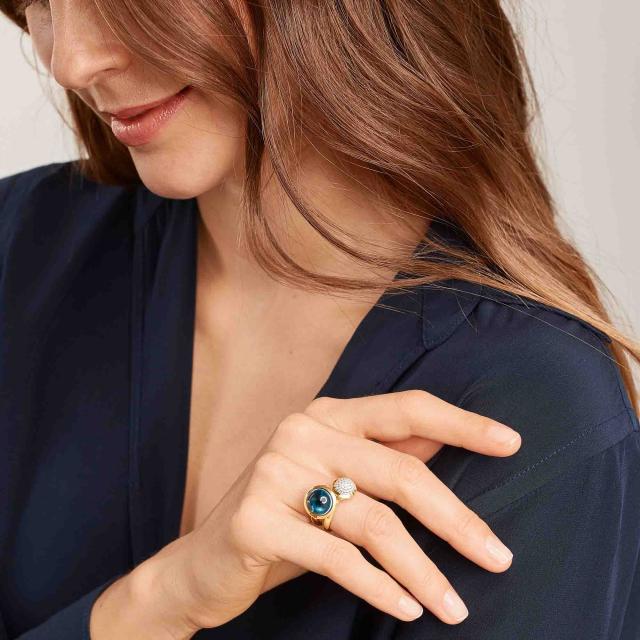 Tamara Comolli - BOUTON Ring