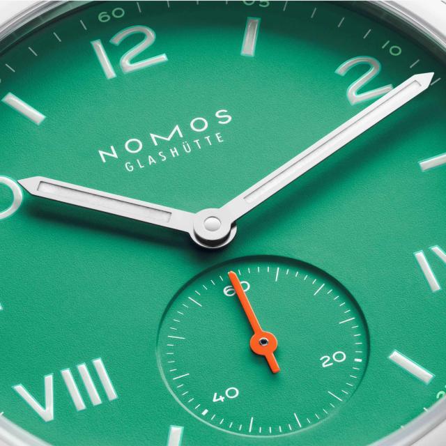 NOMOS Glashütte - Club Campus cream coral