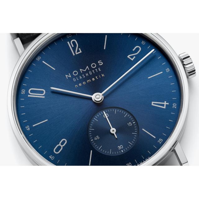 NOMOS Glashütte - Tangente neomatik blaugold