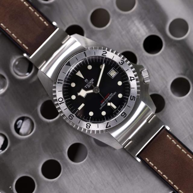 Tudor - Black Bay P01