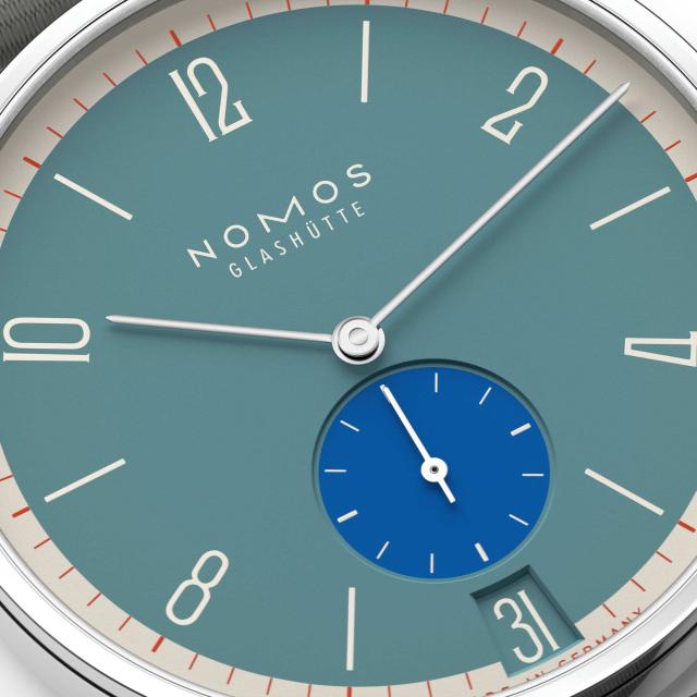 NOMOS Glashütte - Tangente 38 Datum Super Sardine 