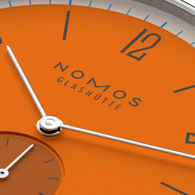 NOMOS Glashütte - Tangente 38 Datum Boje 