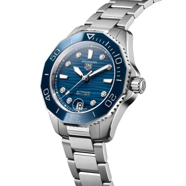 TAG Heuer - TAG HEUER AQUARACER PROFESSIONAL 300 DATE