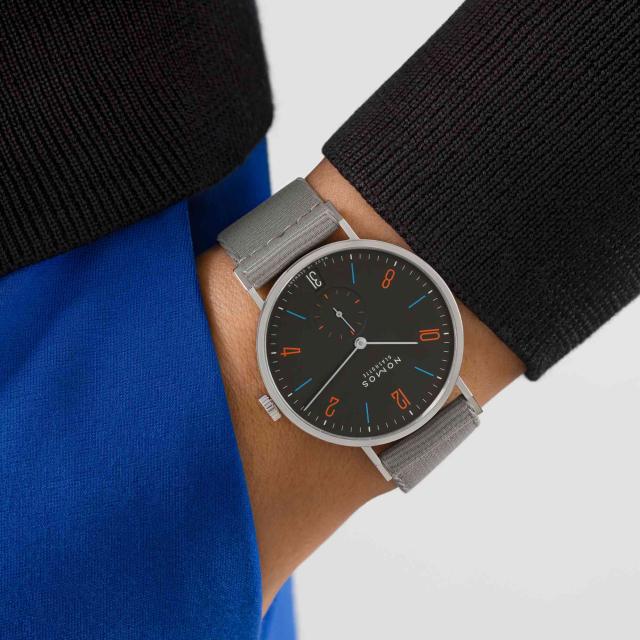 NOMOS Glashütte - Tangente 38 Datum Dunkelbunt 