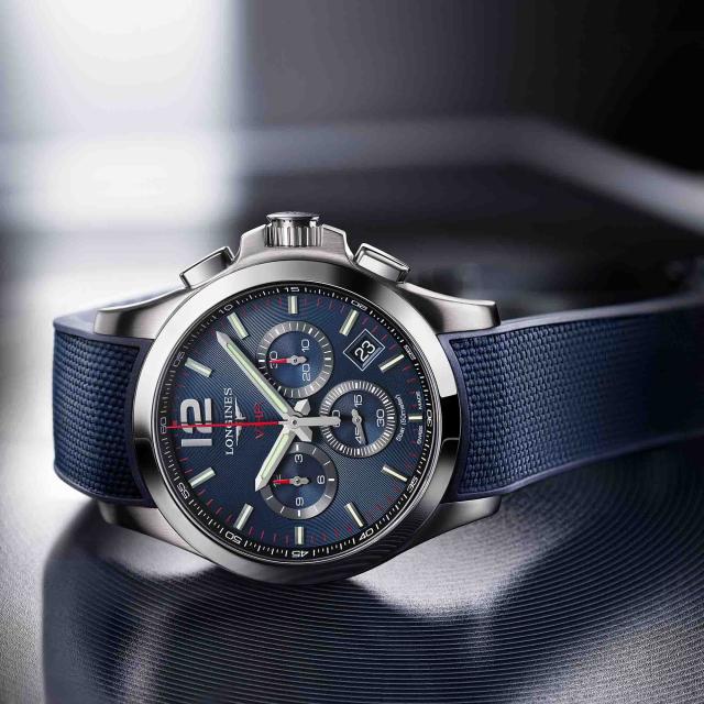 Longines - CONQUEST V.H.P.