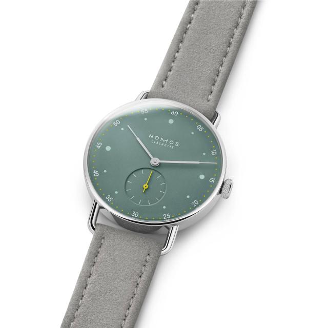 NOMOS Glashütte - Metro 33 sage