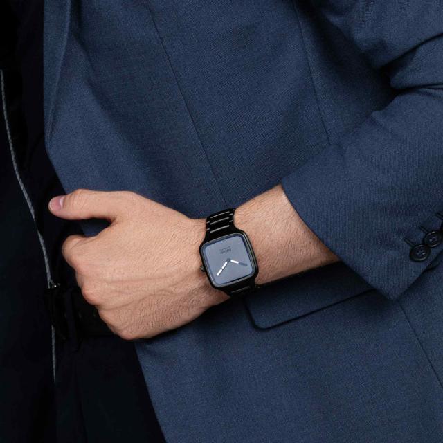 Rado - True Square Yoy