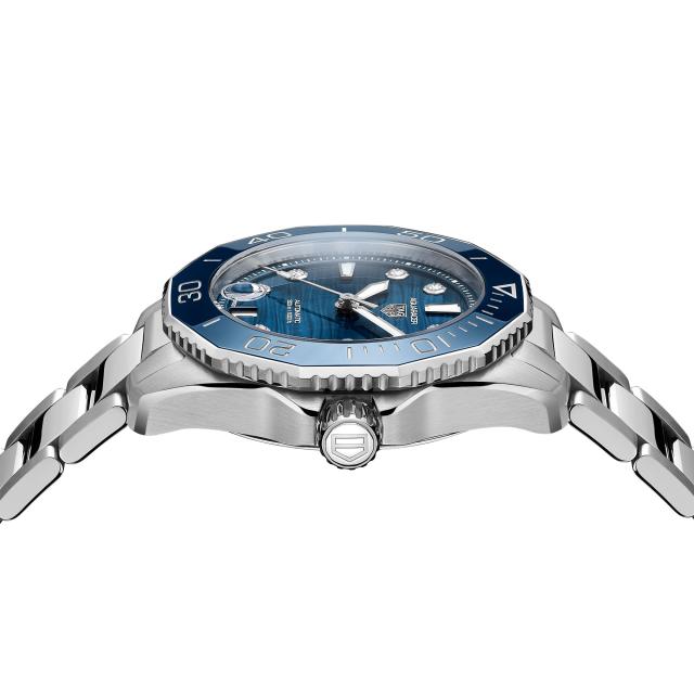 TAG Heuer - TAG HEUER AQUARACER PROFESSIONAL 300 DATE